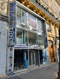 Exterieur agence RM intérim Paris 10